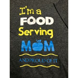 Food serving Cafeteria Mom Gray size XL women's MOMS George T-shirt Graphic Tee‎